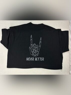 CHICYEA Never Better Skeleton Hand Crop Top | Women’s Medium | Black Graphic Tee
